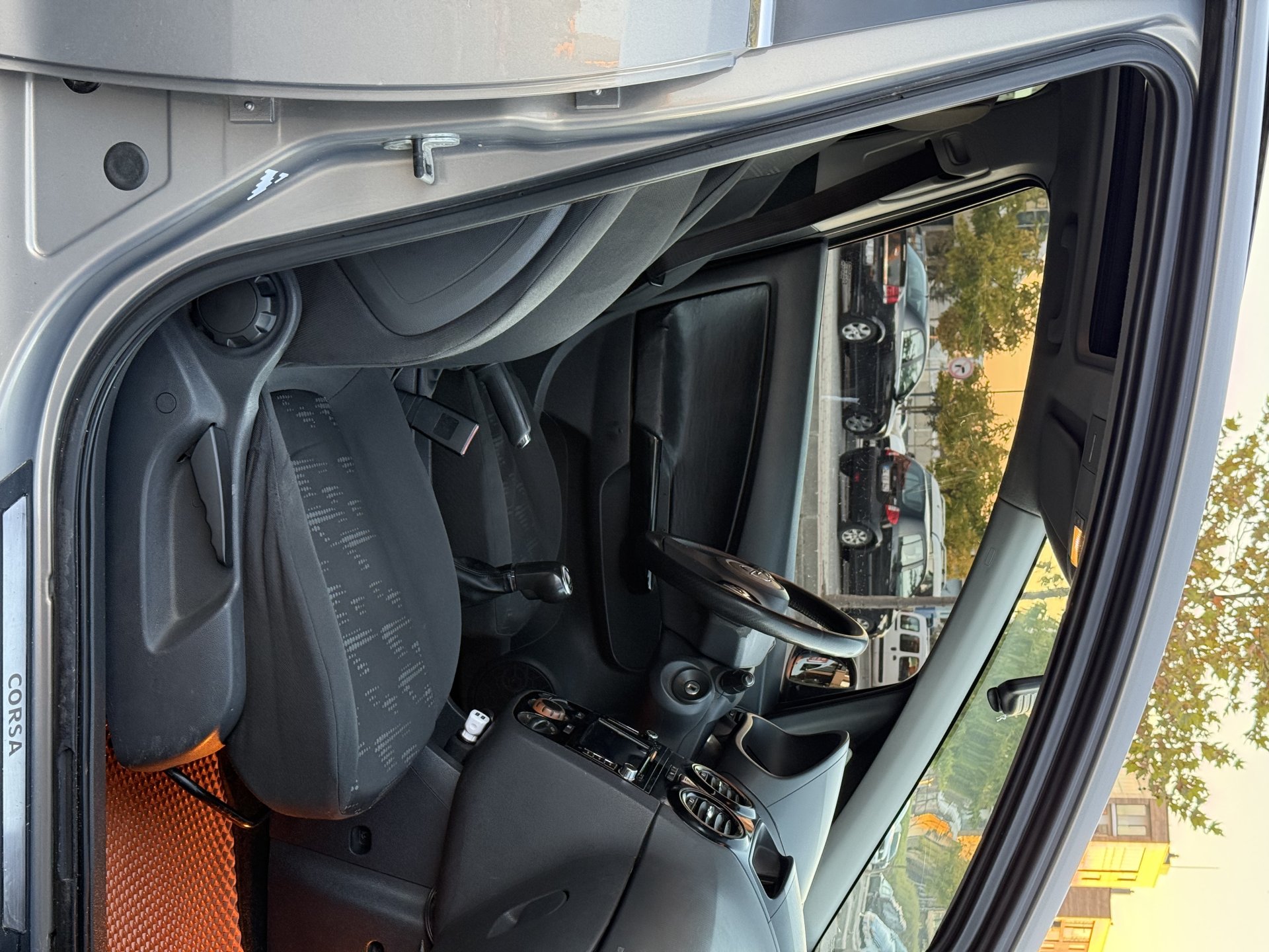 KREDİ KARTI 12 TAKSİT CAM TAVAN GIRTLAK DOLU DİZEL CORSA - Görsel 9