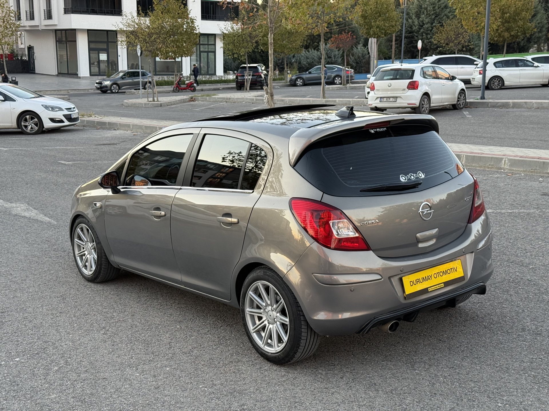 KREDİ KARTI 12 TAKSİT CAM TAVAN GIRTLAK DOLU DİZEL CORSA - Görsel 21